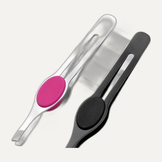 Slant-tip brow tweezers — FR-TW-02